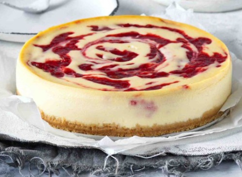 Rebarborový cheesecake s bílou čokoládou
